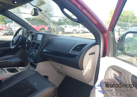 2017 Dodge Grand Caravan Sxt z USA, uszkodzony, nr VIN 2C4RDGCG5HR651509